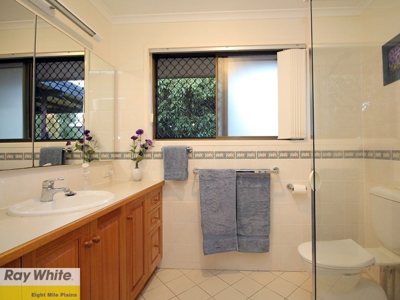 14 Petrina Street, Eight Mile Plains QLD 4113