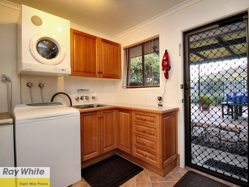 14 Petrina Street, Eight Mile Plains QLD 4113