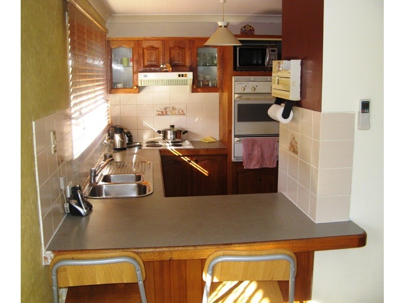 15 Brett Avenue, Browns Plains QLD 4118