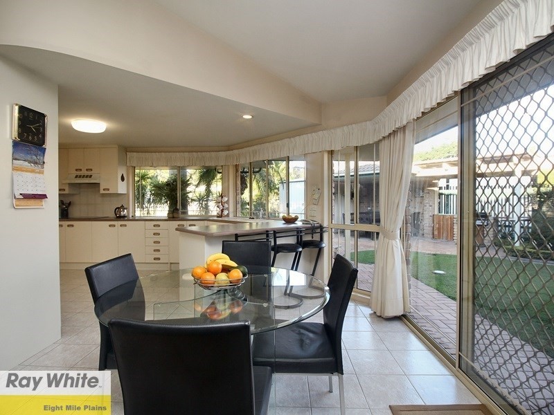 2 Jacaranda Place, Eight Mile Plains QLD 4113