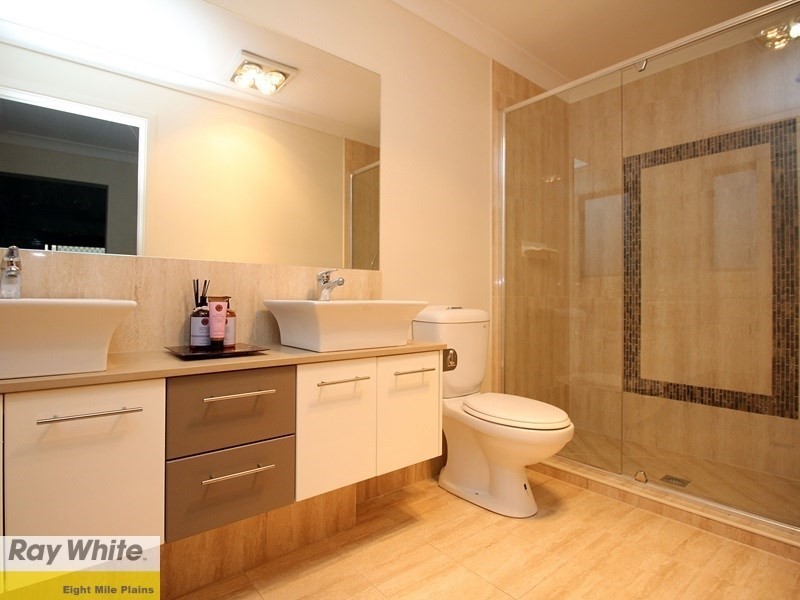 19 Collett Street, Eight Mile Plains QLD 4113