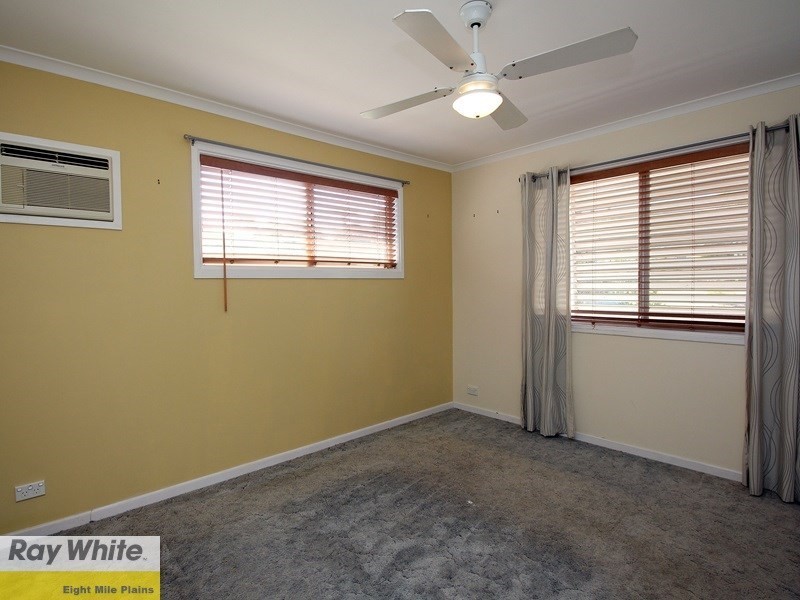 89 Pareena Crescent, Mansfield QLD 4122