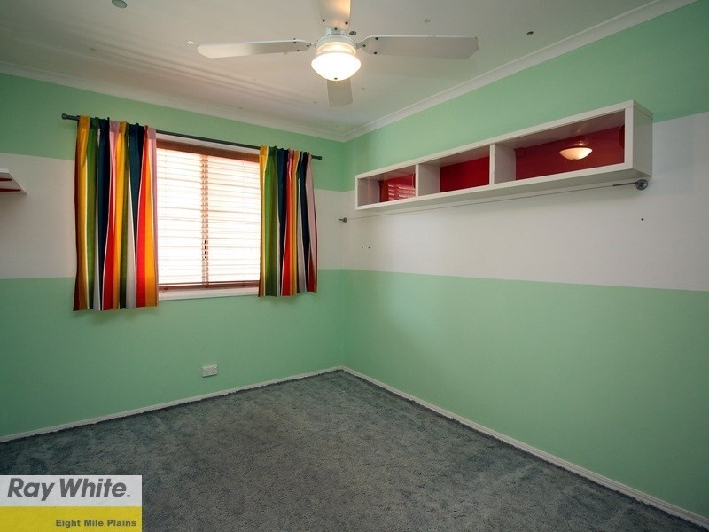 89 Pareena Crescent, Mansfield QLD 4122