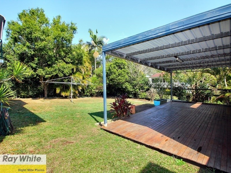 89 Pareena Crescent, Mansfield QLD 4122