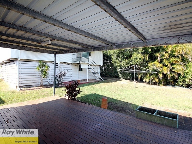 89 Pareena Crescent, Mansfield QLD 4122