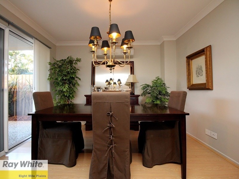 20 Chester Road, Eight Mile Plains QLD 4113