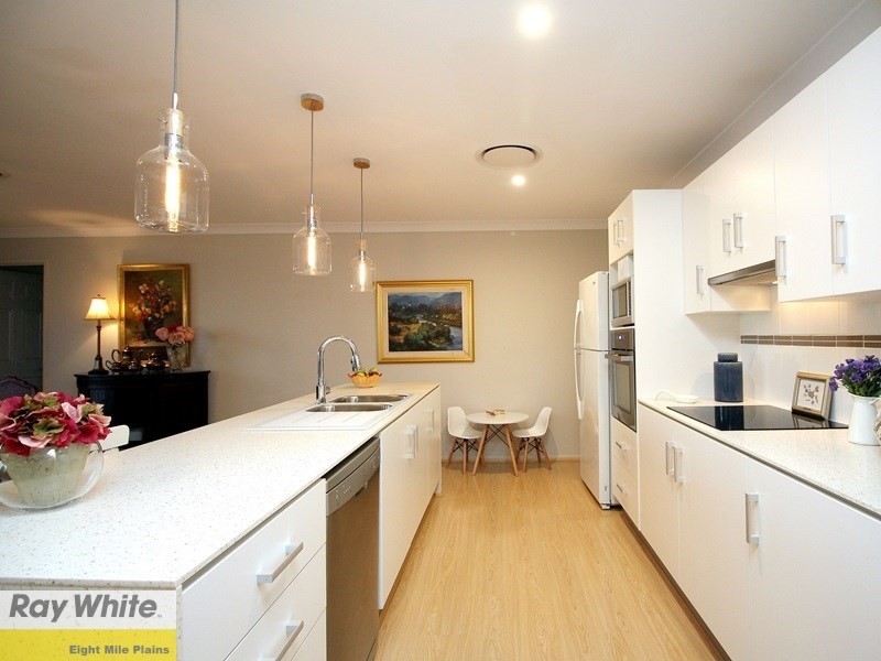 20 Chester Road, Eight Mile Plains QLD 4113