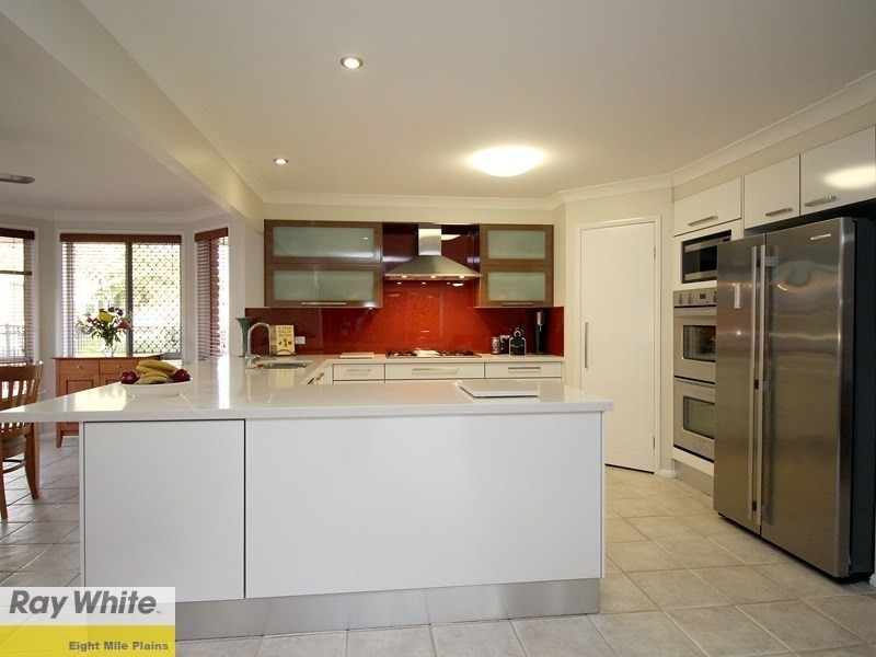 56 Honeysuckle Way, Calamvale QLD 4116