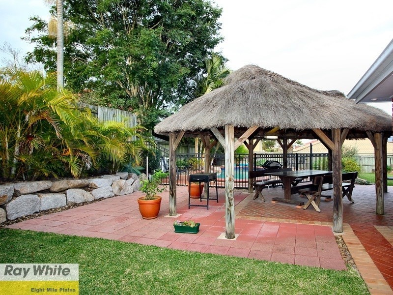 56 Honeysuckle Way, Calamvale QLD 4116