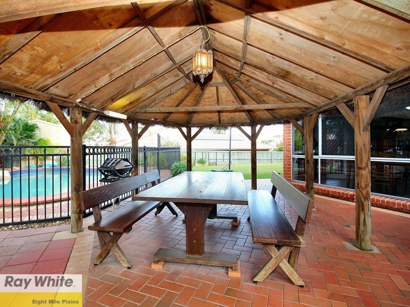 56 Honeysuckle Way, Calamvale QLD 4116