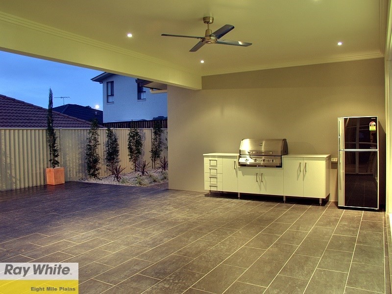 12 Langford Street, Eight Mile Plains QLD 4113