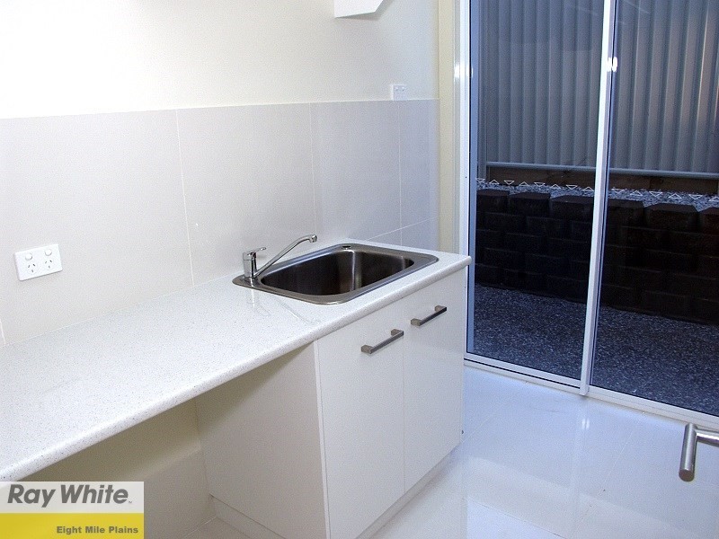 12 Langford Street, Eight Mile Plains QLD 4113