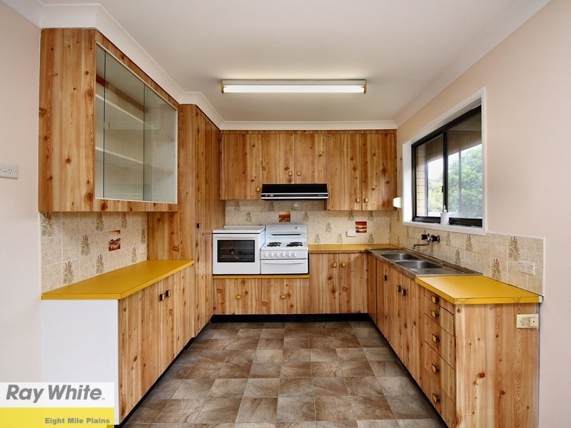 12 Luscombe Street, Runcorn QLD 4113