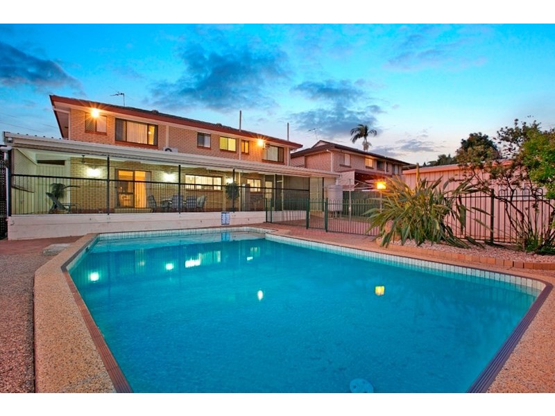 16 Cressbrook Street, Eight Mile Plains QLD 4113