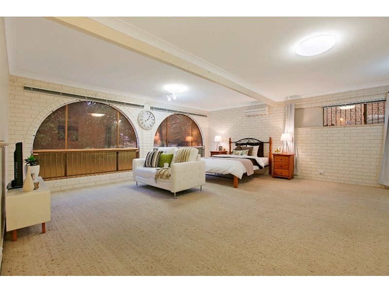 16 Cressbrook Street, Eight Mile Plains QLD 4113