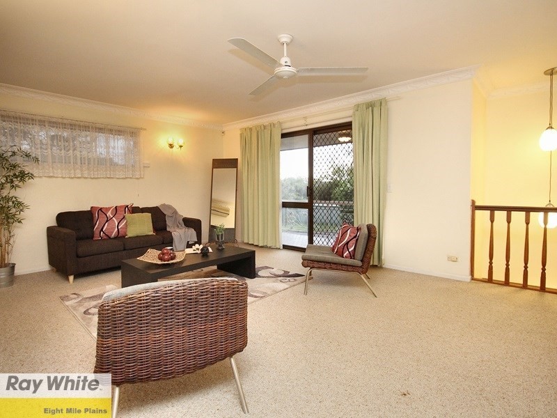 16 Cressbrook Street, Eight Mile Plains QLD 4113