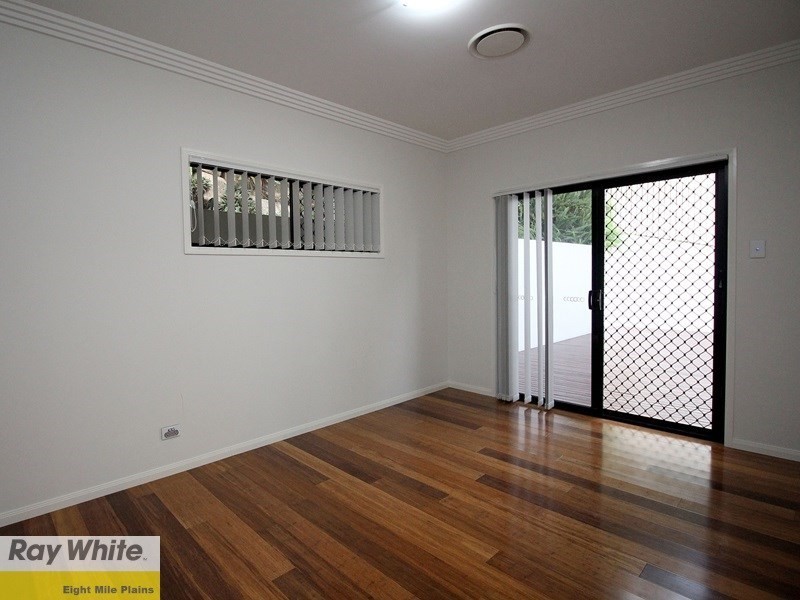 8 Trudy Crescent, Cornubia QLD 4130