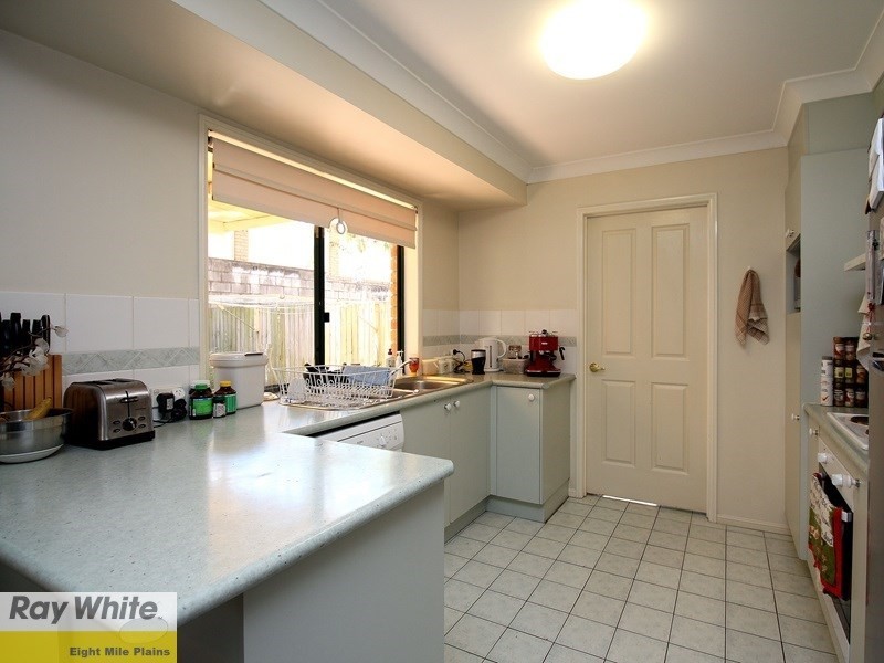 17/90 Oakleaf Street, Eight Mile Plains QLD 4113