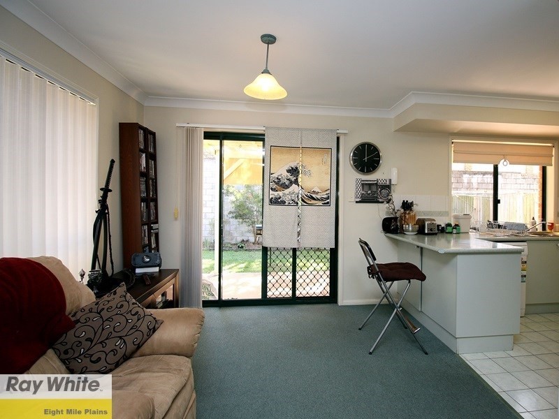 17/90 Oakleaf Street, Eight Mile Plains QLD 4113