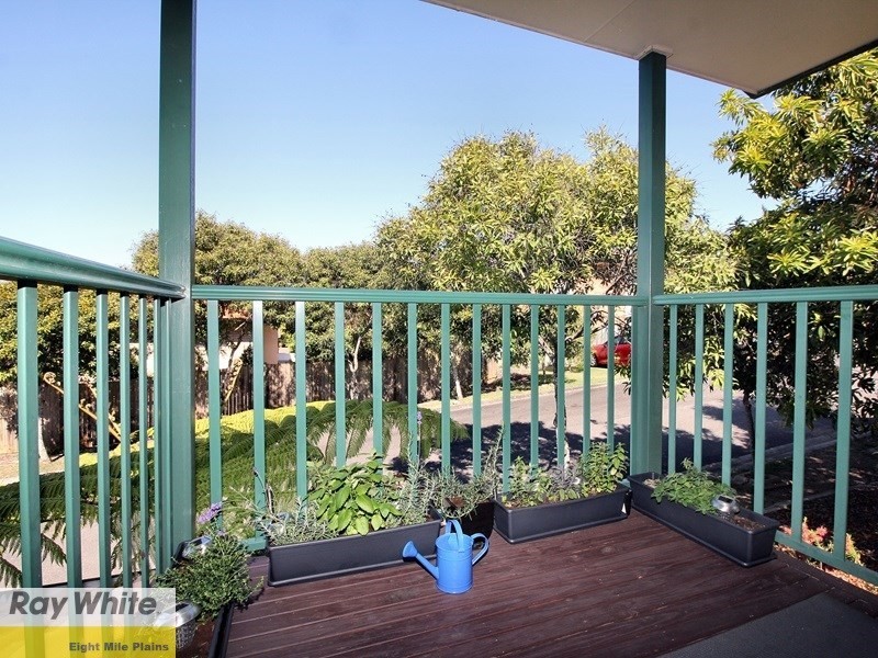 17/90 Oakleaf Street, Eight Mile Plains QLD 4113