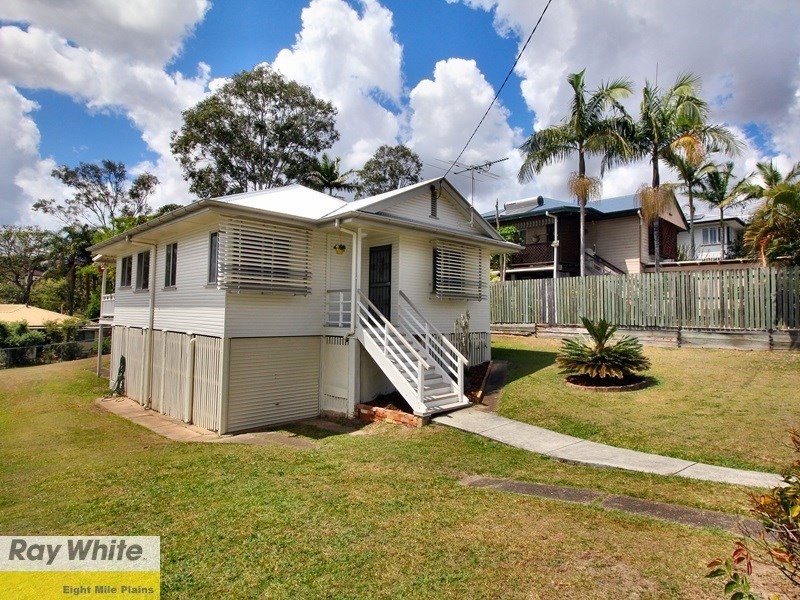 23 Jasper Street, Holland Park QLD 4121