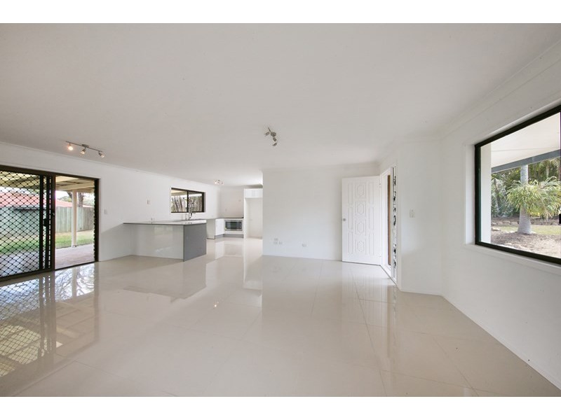 7 Gleneva Street, Runcorn QLD 4113