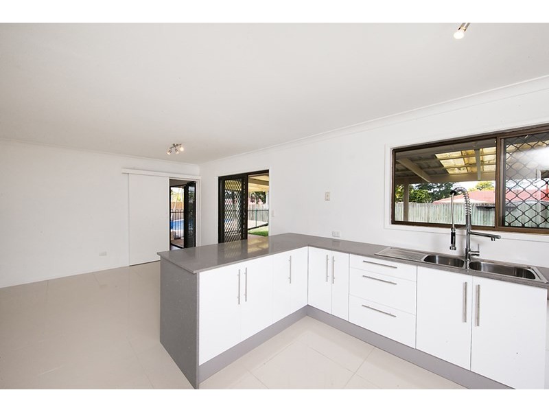 7 Gleneva Street, Runcorn QLD 4113