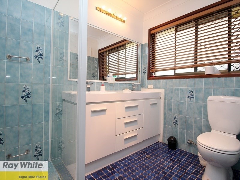 5 Saville Street, Eight Mile Plains QLD 4113