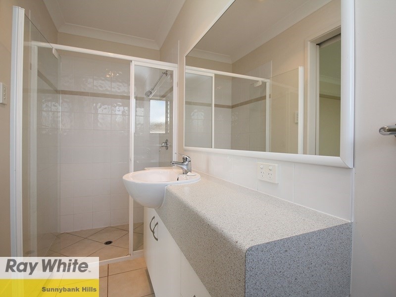 31 Fourth Avenue, Marsden QLD 4132