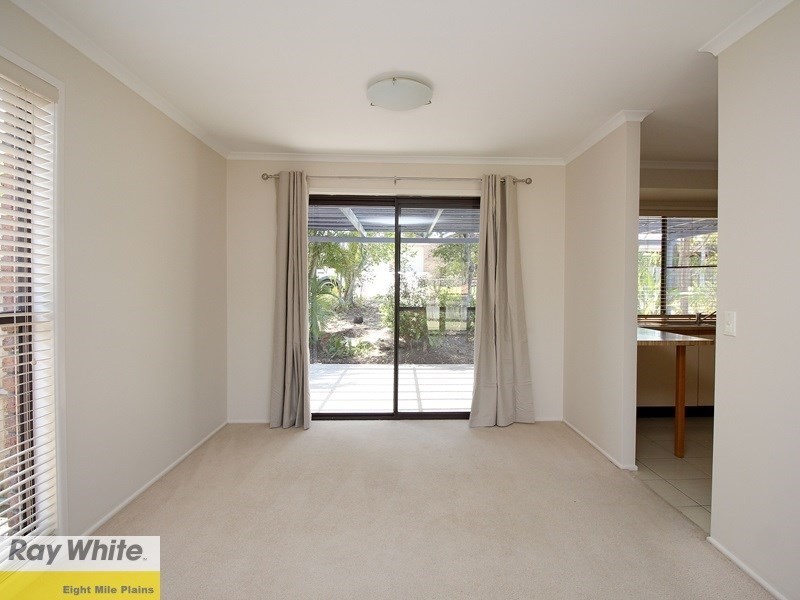 24 Colvillea Street, Eight Mile Plains QLD 4113