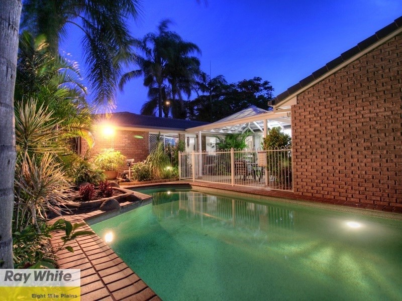 136 Warrigal Road, Runcorn QLD 4113