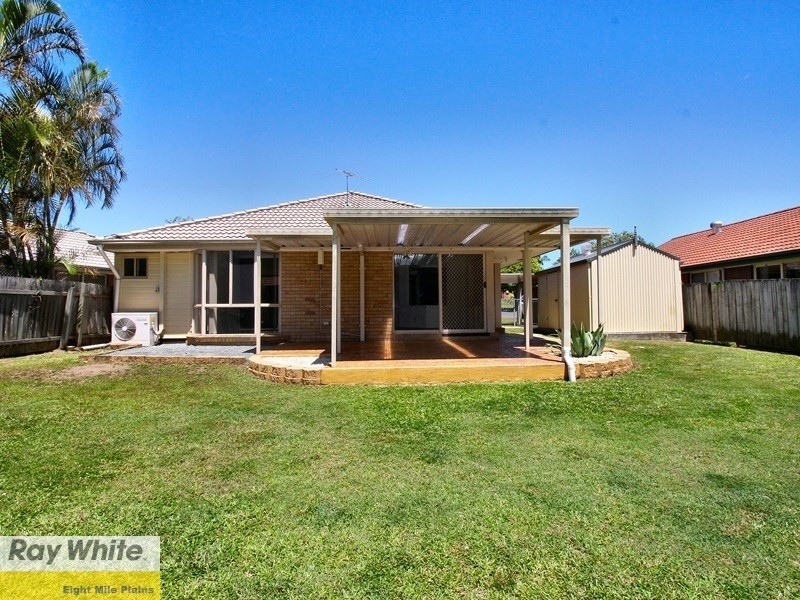 17 Greenlaw Place, Eight Mile Plains QLD 4113