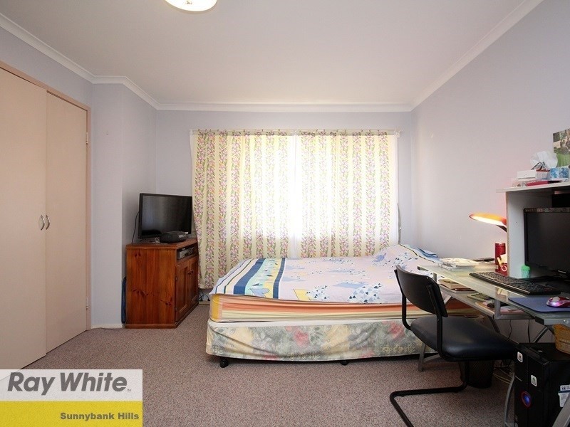 24 Ervatamia Street, Runcorn QLD 4113