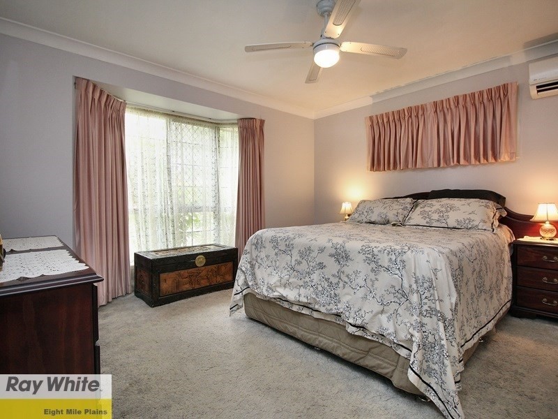 14 Chalton Street, Eight Mile Plains QLD 4113