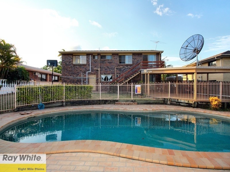 8 Bonhaven Street, Runcorn QLD 4113