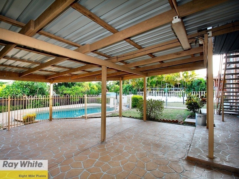 8 Bonhaven Street, Runcorn QLD 4113