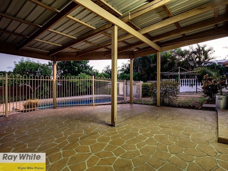 8 Bonhaven Street, Runcorn QLD 4113