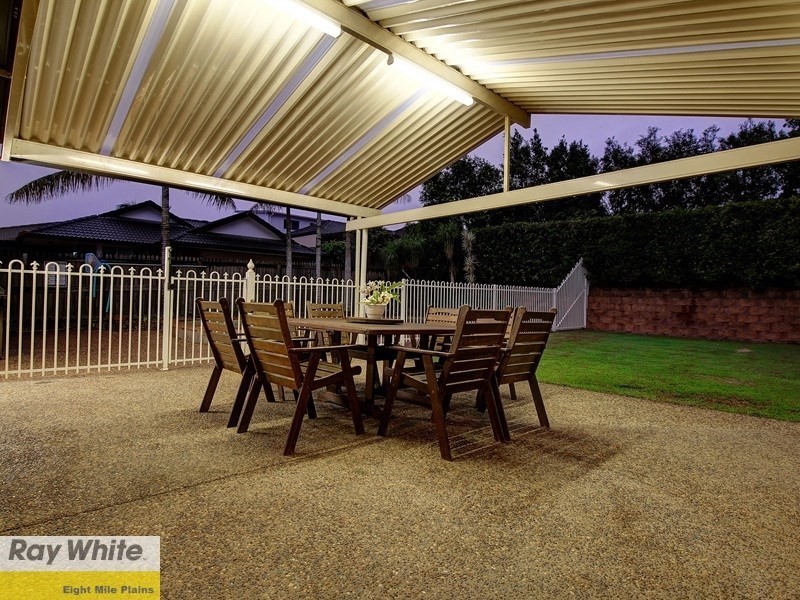 17 Forbes Place, Eight Mile Plains QLD 4113