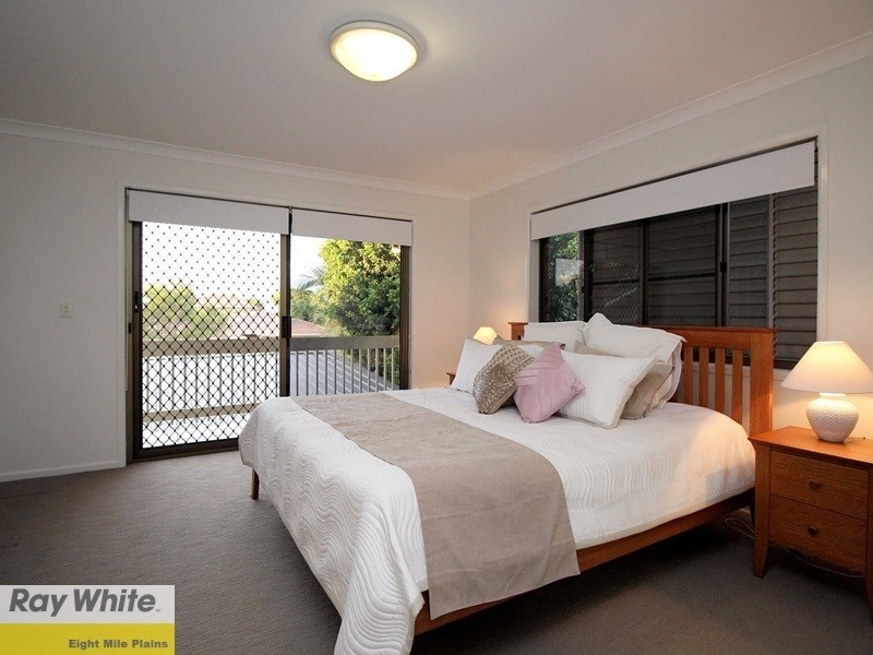 20 Amarna Street, Eight Mile Plains QLD 4113