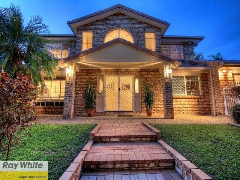 17 Googie Crescent, Eight Mile Plains QLD 4113