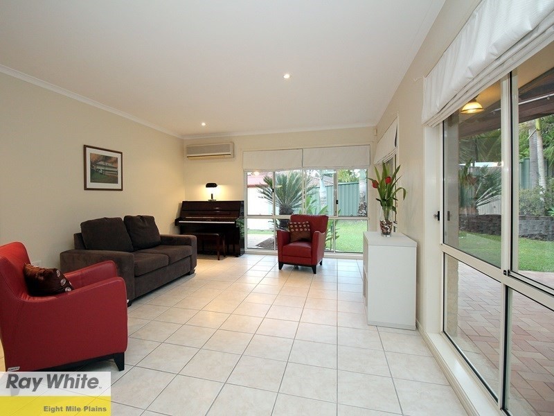 81 Malbon Street, Eight Mile Plains QLD 4113