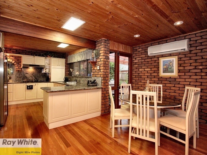 12 Saville Street, Eight Mile Plains QLD 4113