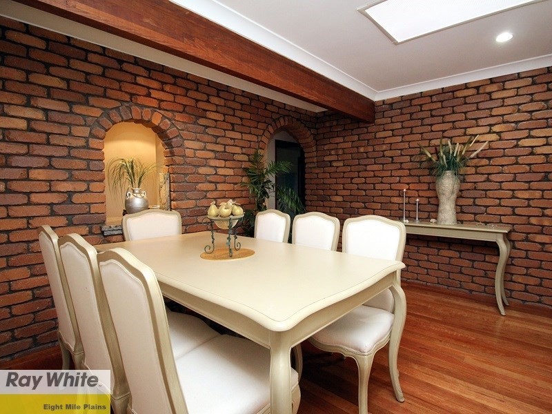 12 Saville Street, Eight Mile Plains QLD 4113