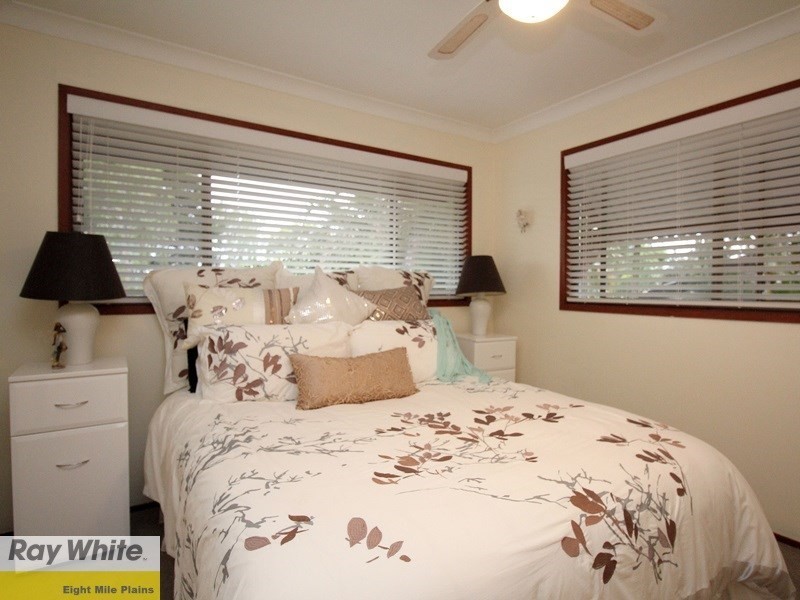 12 Saville Street, Eight Mile Plains QLD 4113