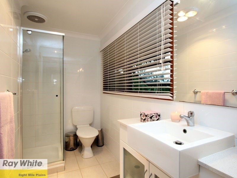 12 Saville Street, Eight Mile Plains QLD 4113