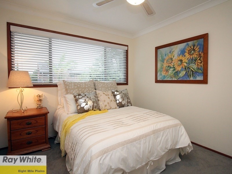 12 Saville Street, Eight Mile Plains QLD 4113