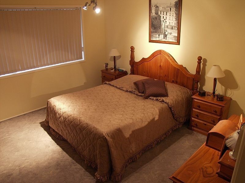 19 Lorrimore Street, Macgregor QLD 4109