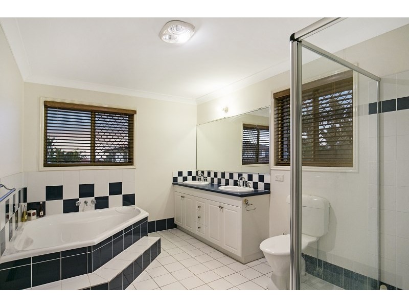 20 Parkhurst Place, Kuraby QLD 4112