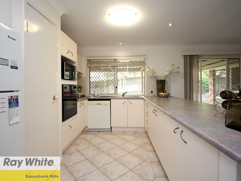 61 Lancaster Circuit, Stretton QLD 4116