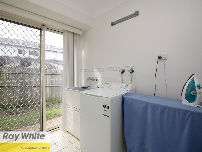 61 Lancaster Circuit, Stretton QLD 4116